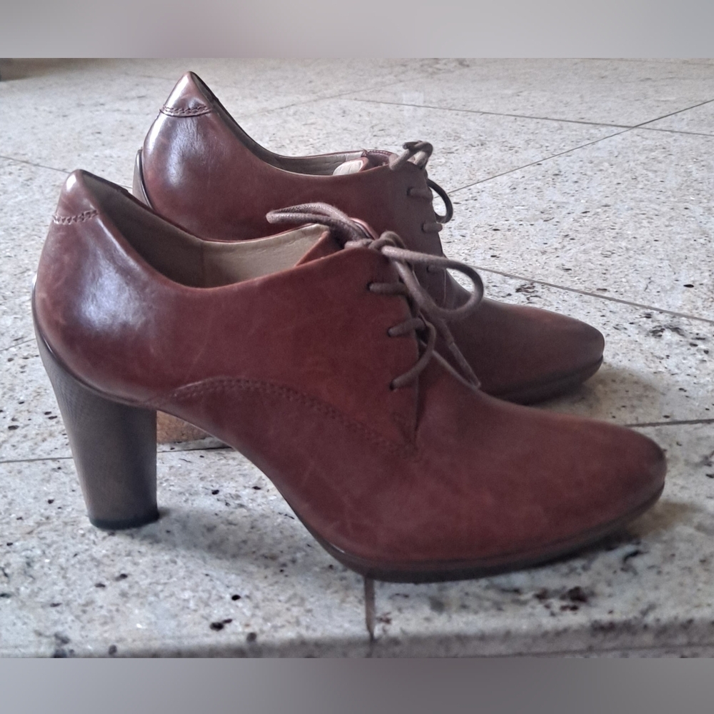 Ecco 0brown color Patent 100% Leather Lace Up Ankle Booties Women's EU 36